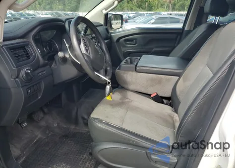 2021 Nissan Titan S из США, поврежденный, VIN 1N6AA1EE8MN528726